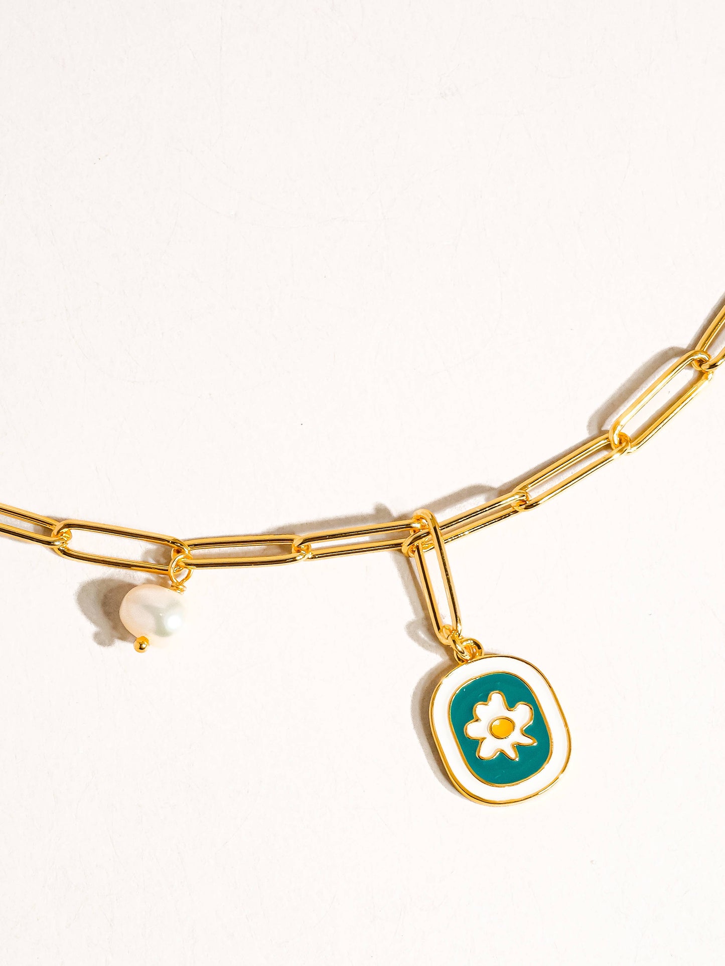 Timéo 18K Gold Vintage Daisy Chain Necklace