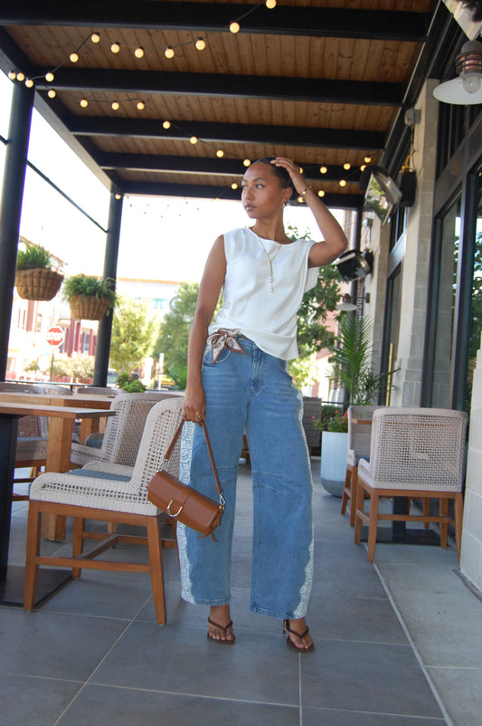 Lace Detailed Jeans