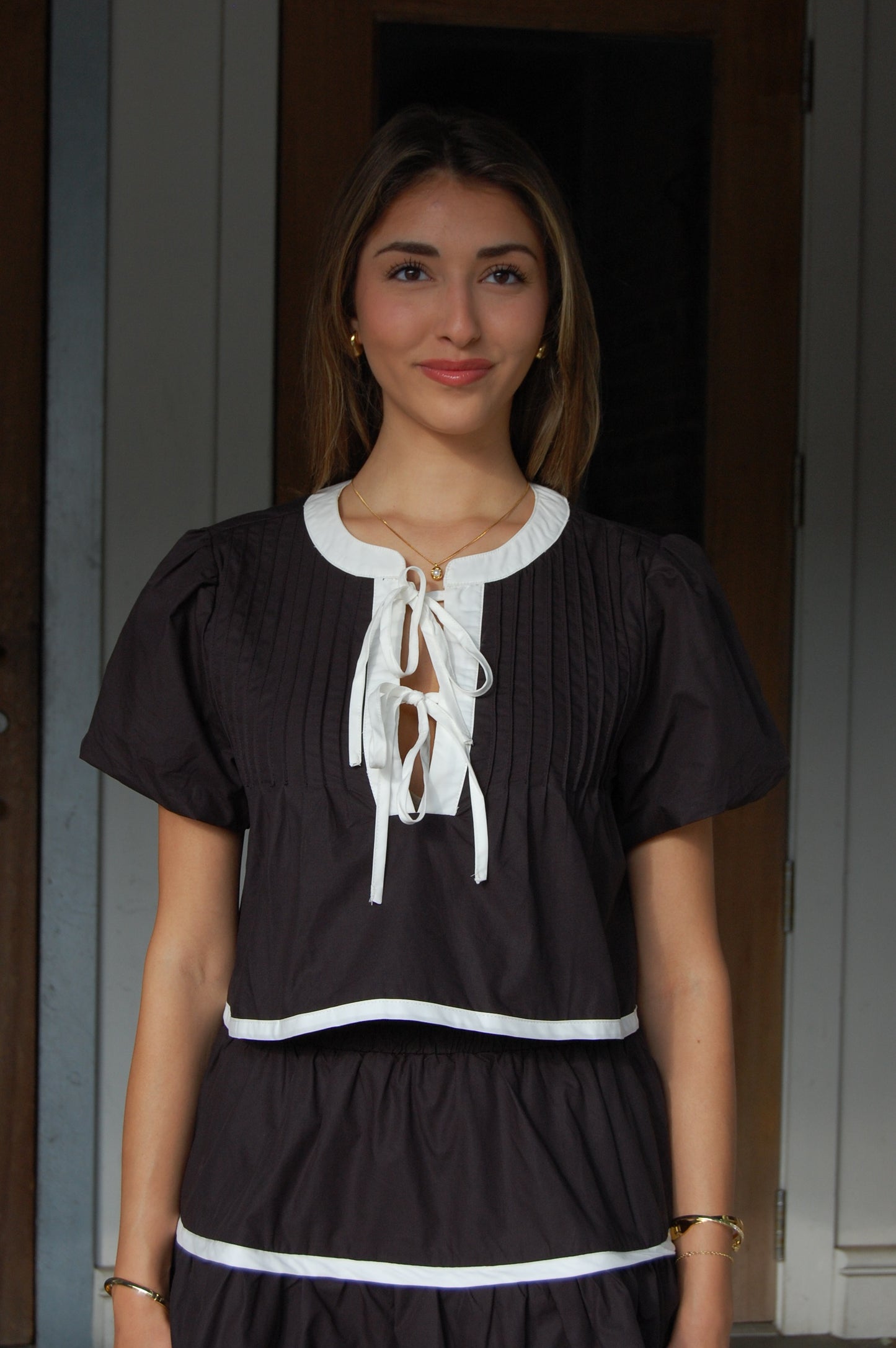 Tiered Set Top