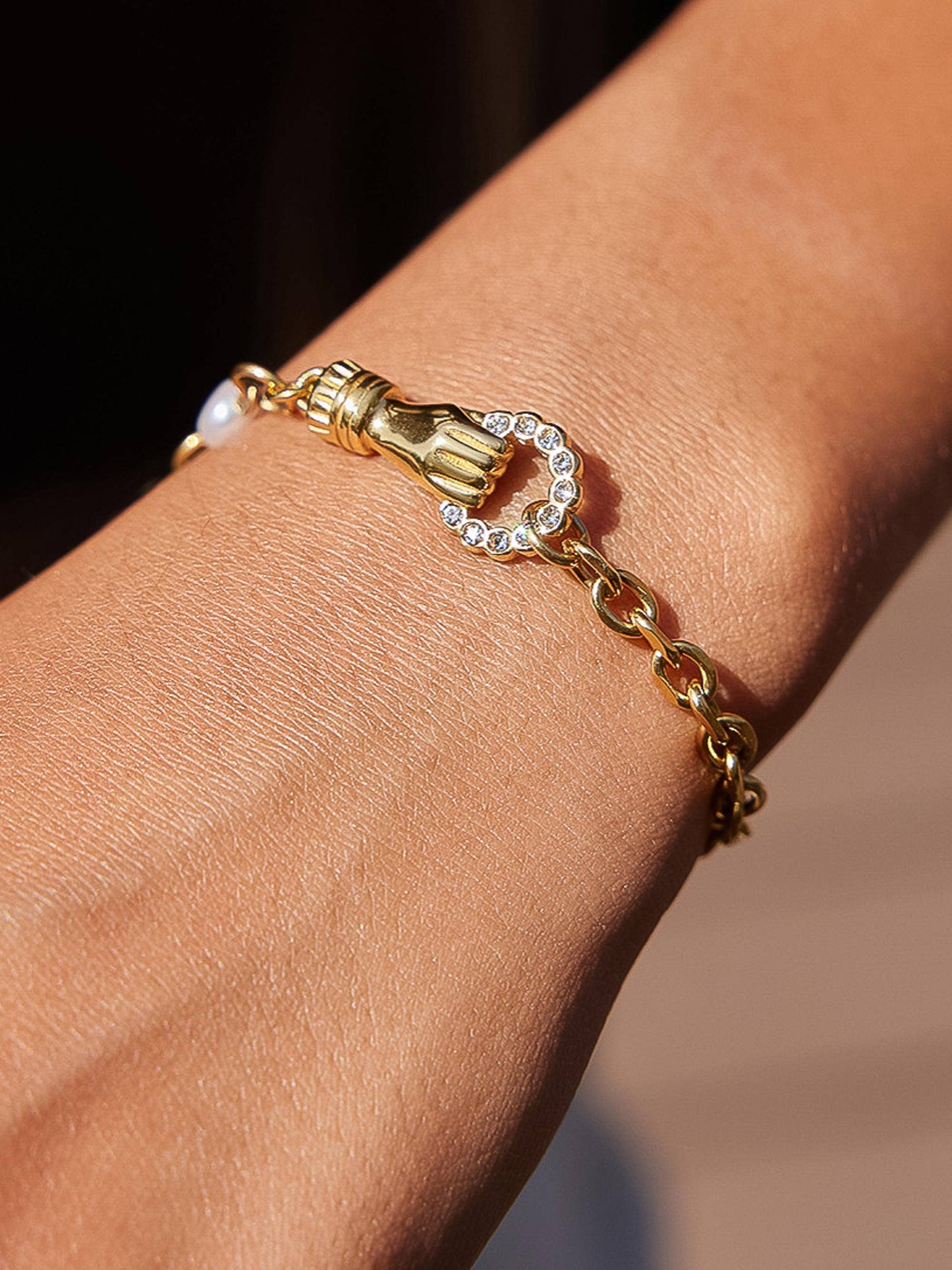 Isoria 18K Gold Non-Tarnish Pearl CZ Hand Bracelet