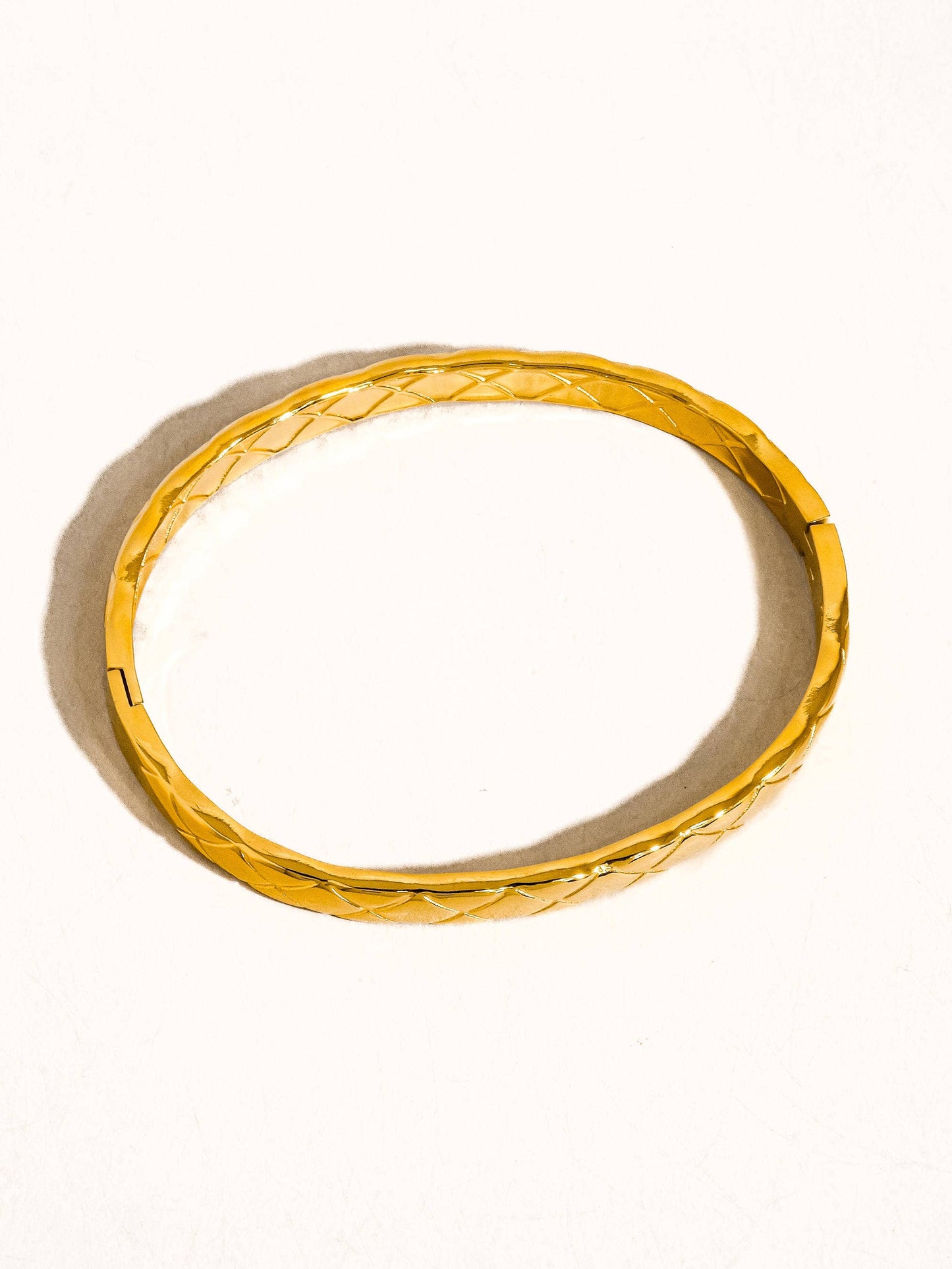 Axl 18K Gold Non-Tarnish Braided Bangle
