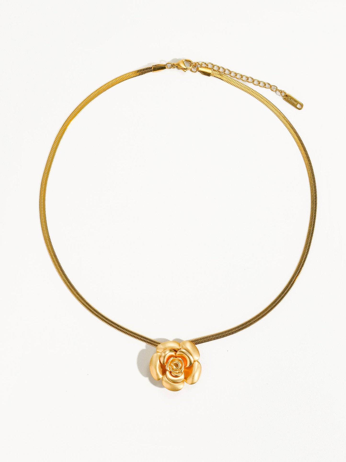 WR Vintage Camellia Necklace