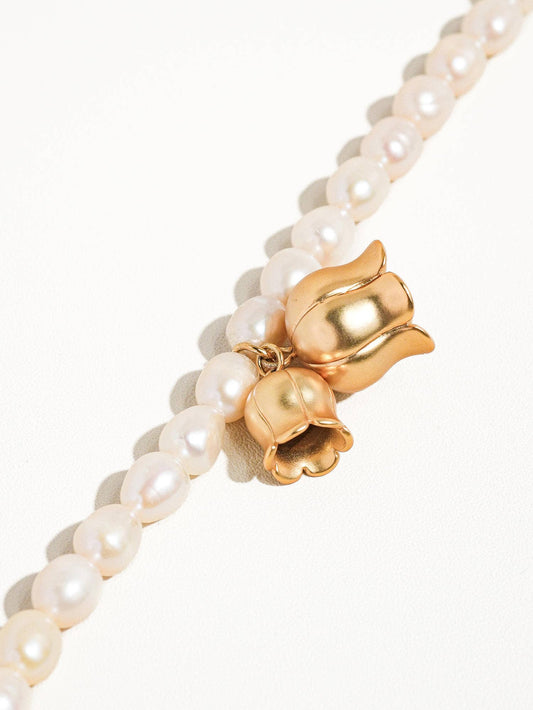 Nalin 18K Matte Gold Bellflower Pearl Bracelet