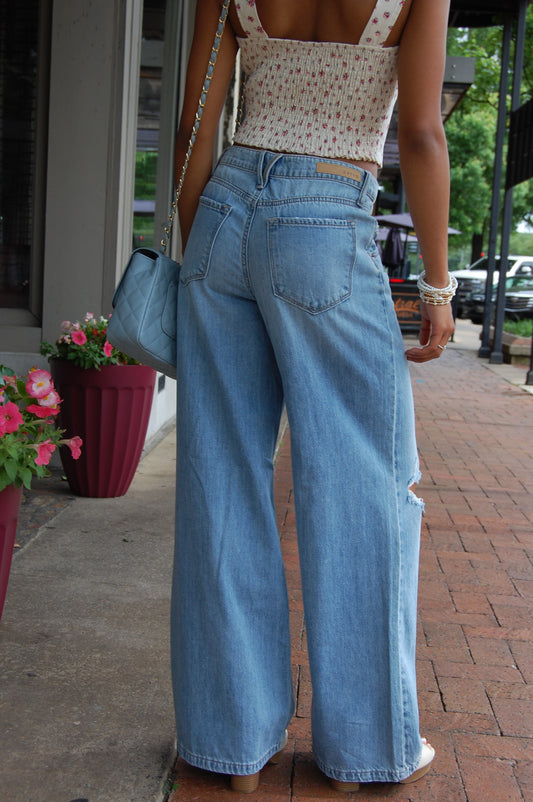 Mid Waist 34in Wide-Leg Jean