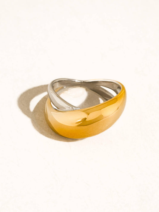 Almare 18K Gold Non-Tarnish Two Tone Dome Band Ring
