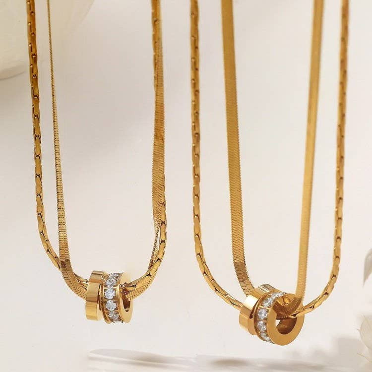 Non Tarnish Circle Pendant Necklace