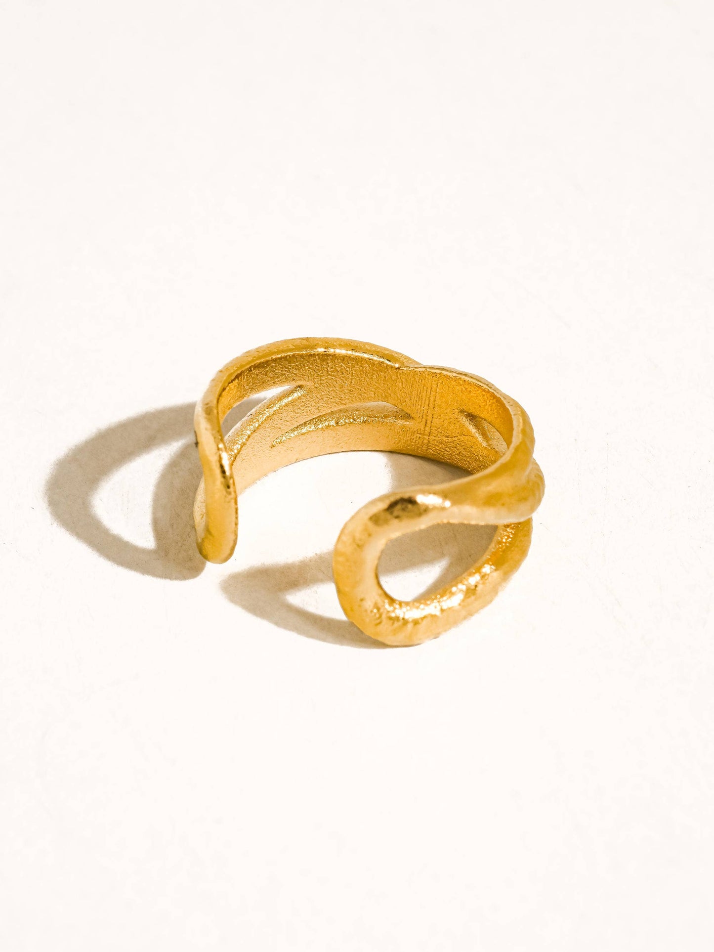Corlisse 18K Gold Non-Tarnish Textured Crossover Ring