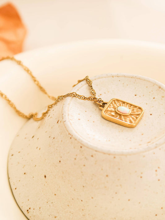 Non-Tarnish Stone Sun Necklace