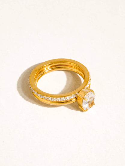 Neve 18K Gold Non-Tarnish Oval CZ Stack Ring