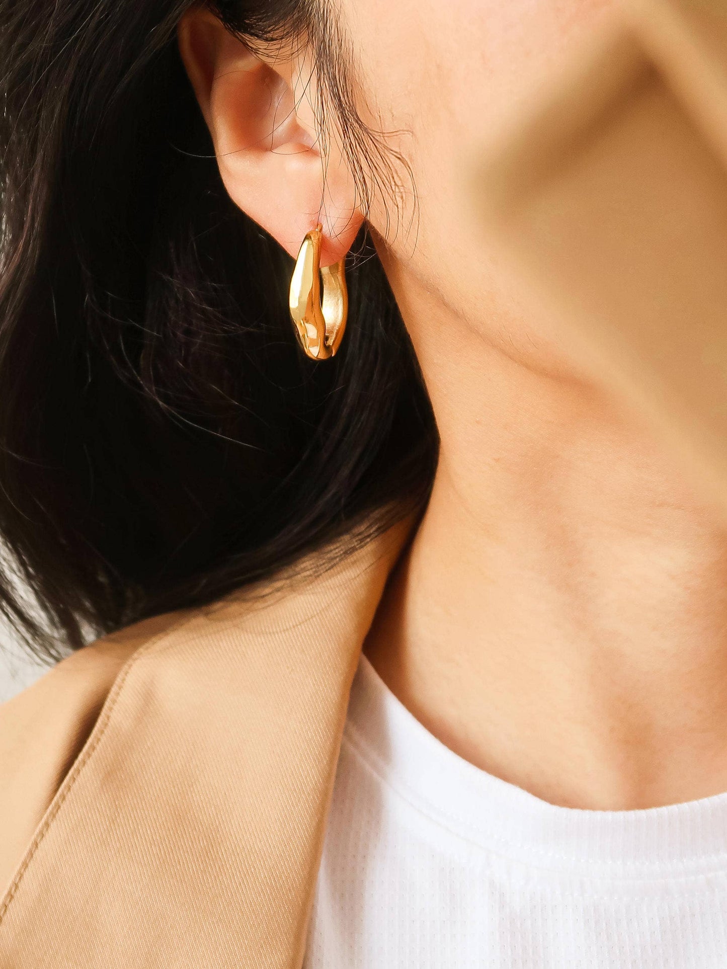 Non-Tarnish Oval Hoop Earring