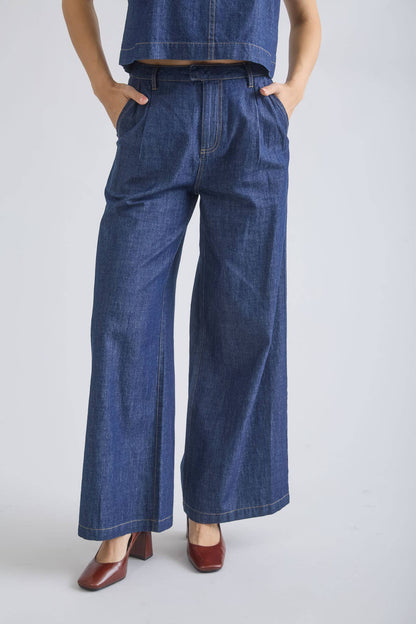 Pleated Wide Leg Pants