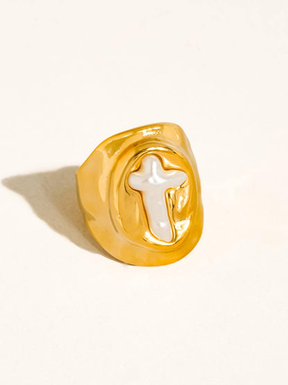 Olympe 18K Gold Non-Tarnish Pearl Signet Ring