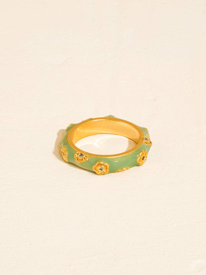 Esma 18K Gold Vintage Floral Enamel Band Ring