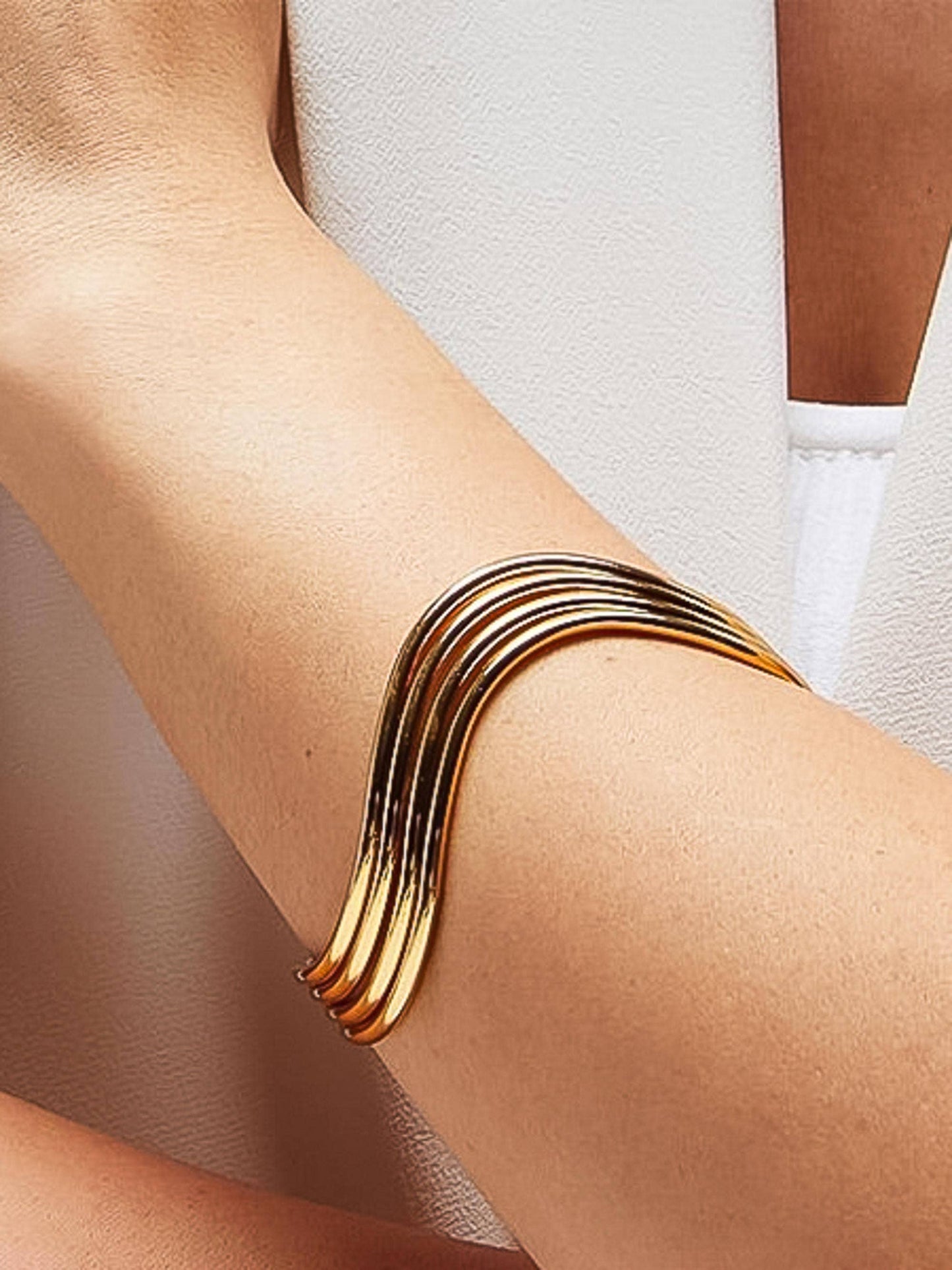 Eirlys 18K Gold Non-Tarnish Multi-Layer Open Cuff Bracelet