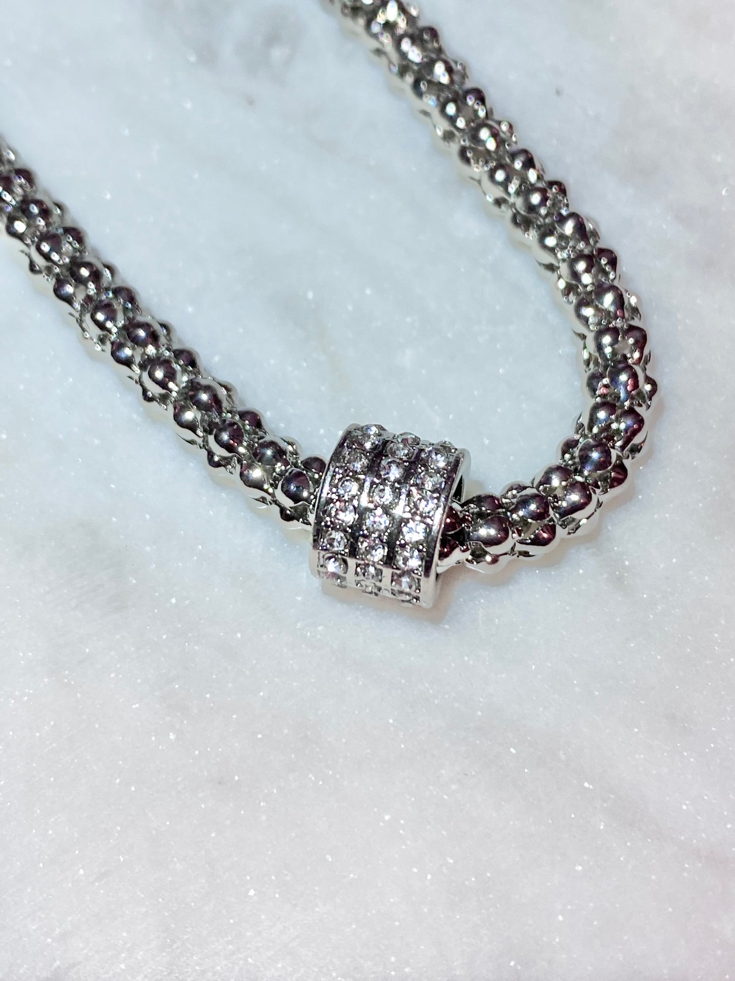 Hollow Mesh Charm Necklace