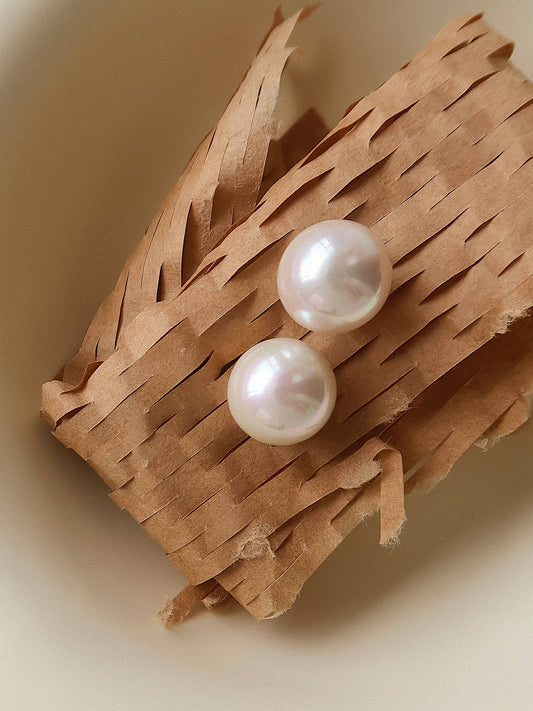 Amrae Non-Tarnish Pearl Studs