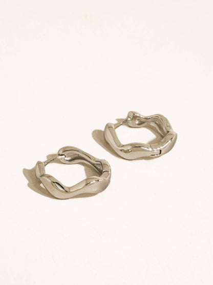 Non-Tarnish Wavy Hoop Earrings