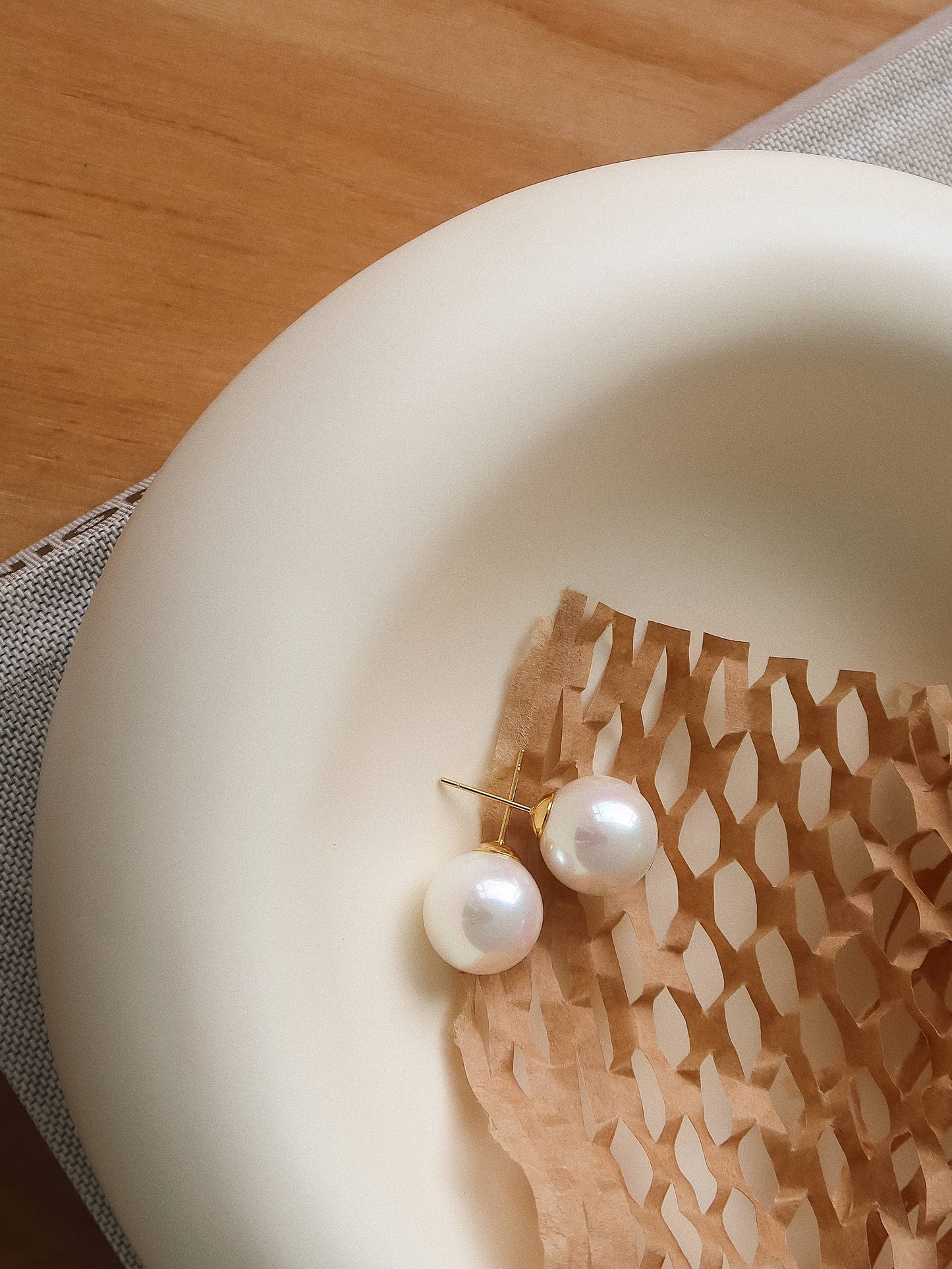 Amrae Non-Tarnish Pearl Studs