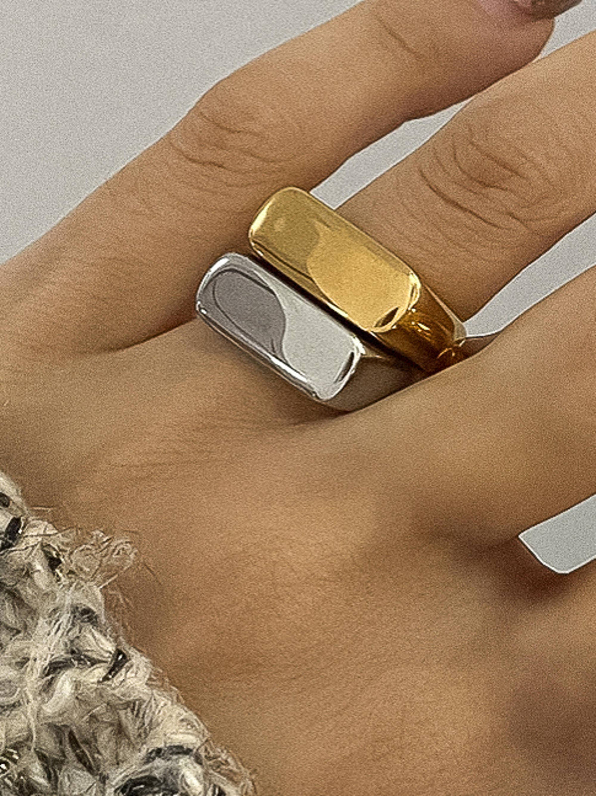 Glayce 18K Gold Non-Tarnish Classic Signet Ring