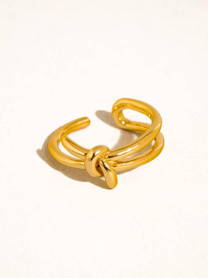 Virelle 18K Gold Vintage Knot Ring