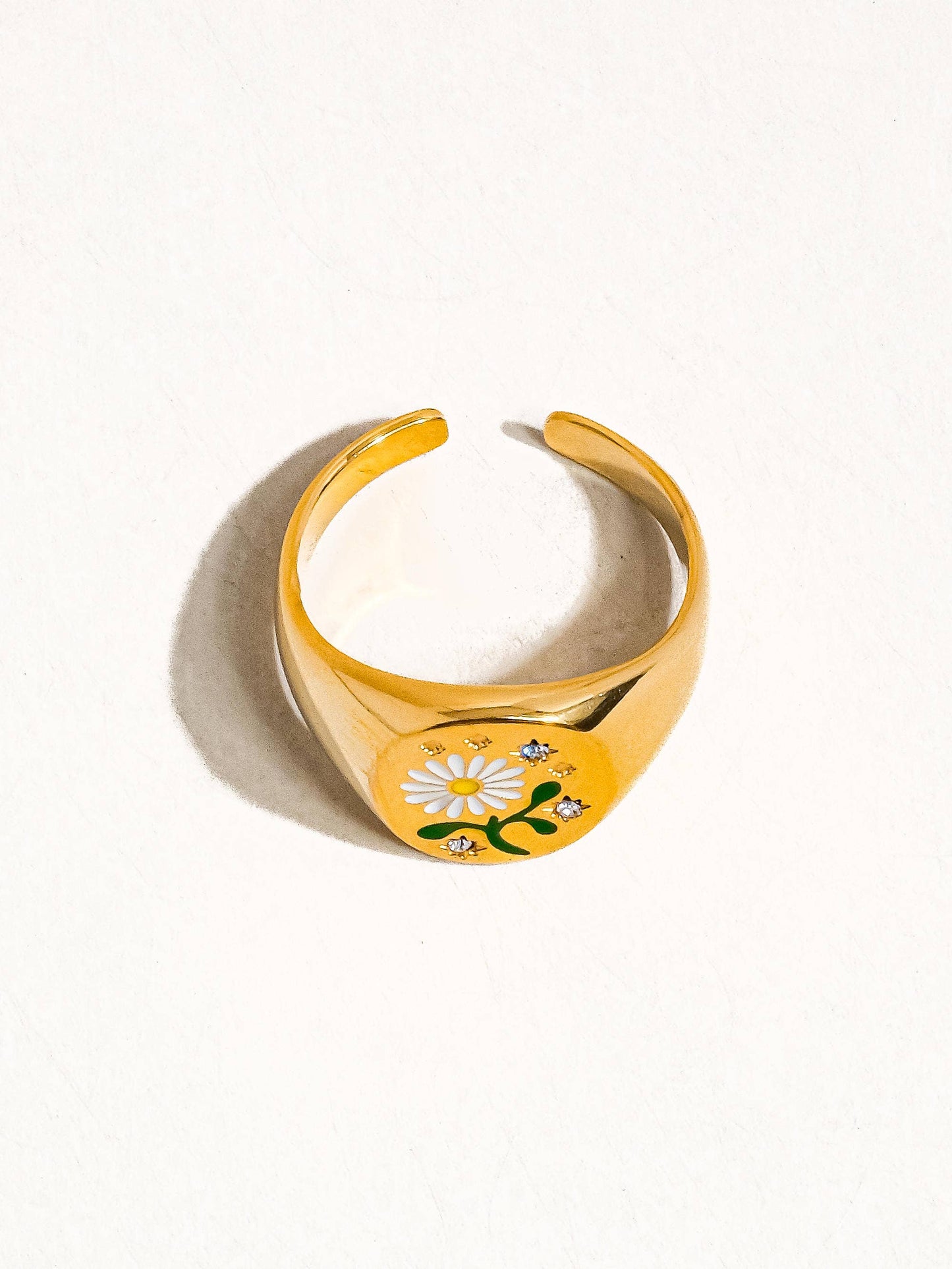 Beila 18K Gold Non-Tarnish Daisy Adjustable Ring