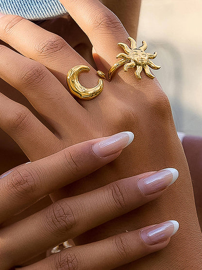 Aurelune 18K Gold Non-Tarnish Minimalist Moon Ring