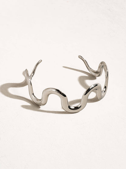 Félix 18K Gold Non-Tarnish Wavy Bold Statement Bracelet