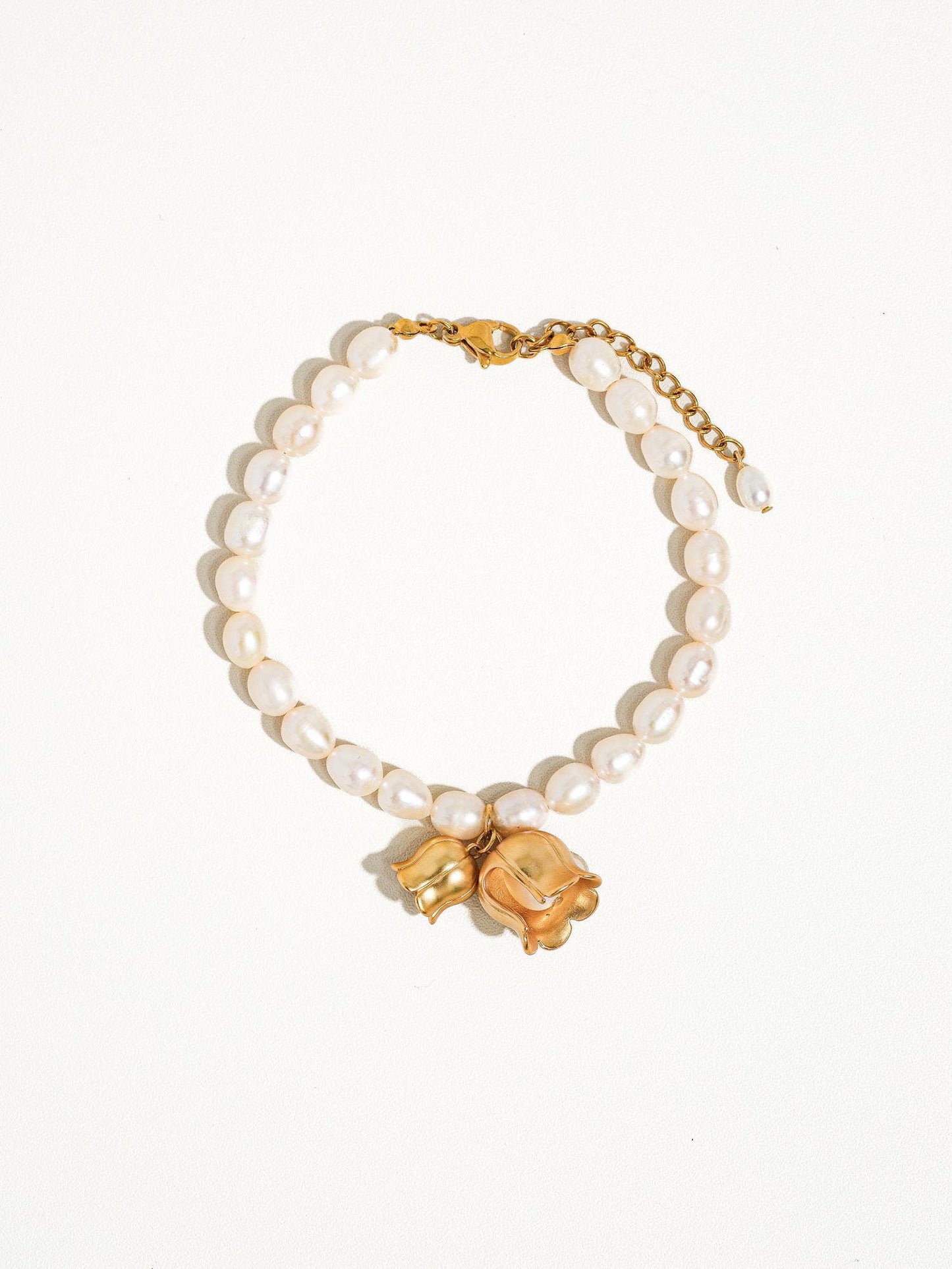 Nalin 18K Matte Gold Bellflower Pearl Bracelet