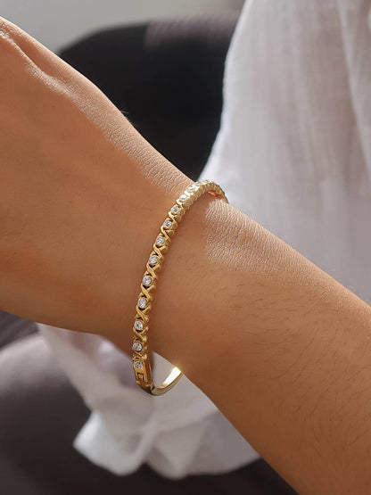 Séraphie 18K Gold Non-Tarnish CZ Cuff Bracelet