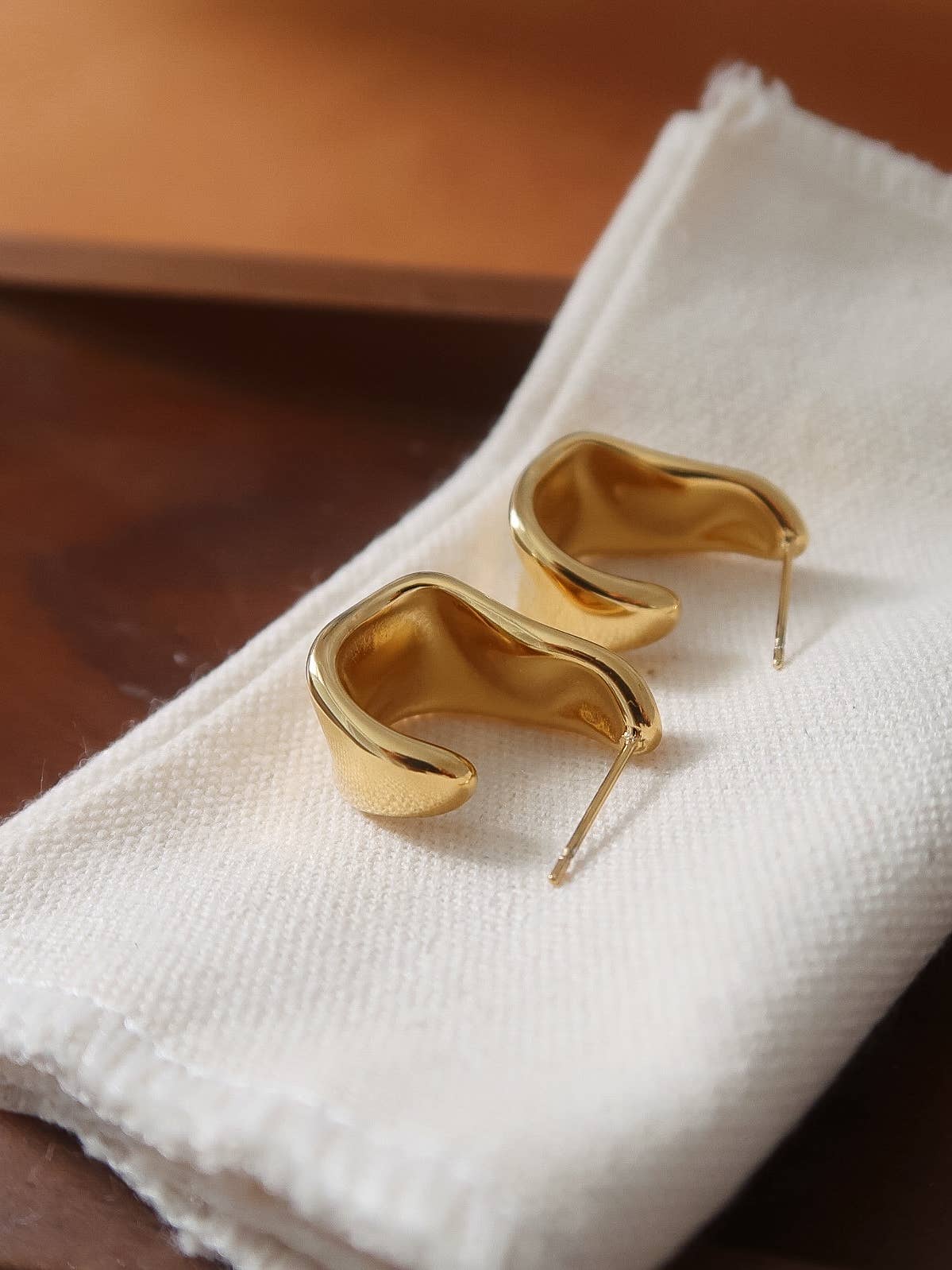 Non-Tarnish Sculpted Wave Hoop Earrings