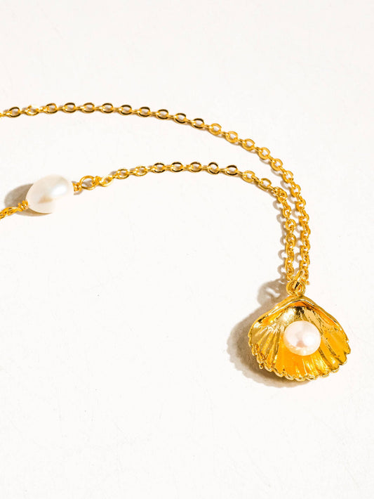 Gold Pearl Shell Necklace
