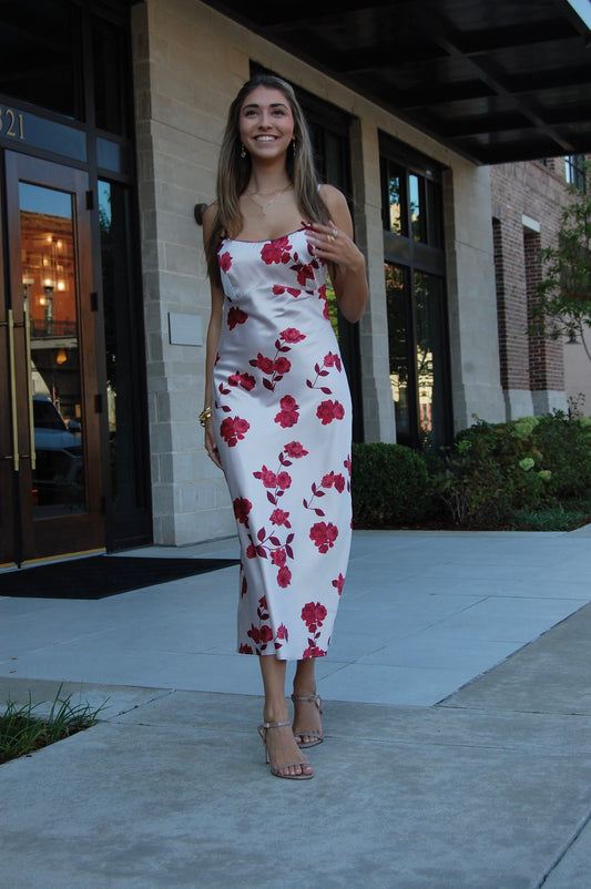Courtney Maxi