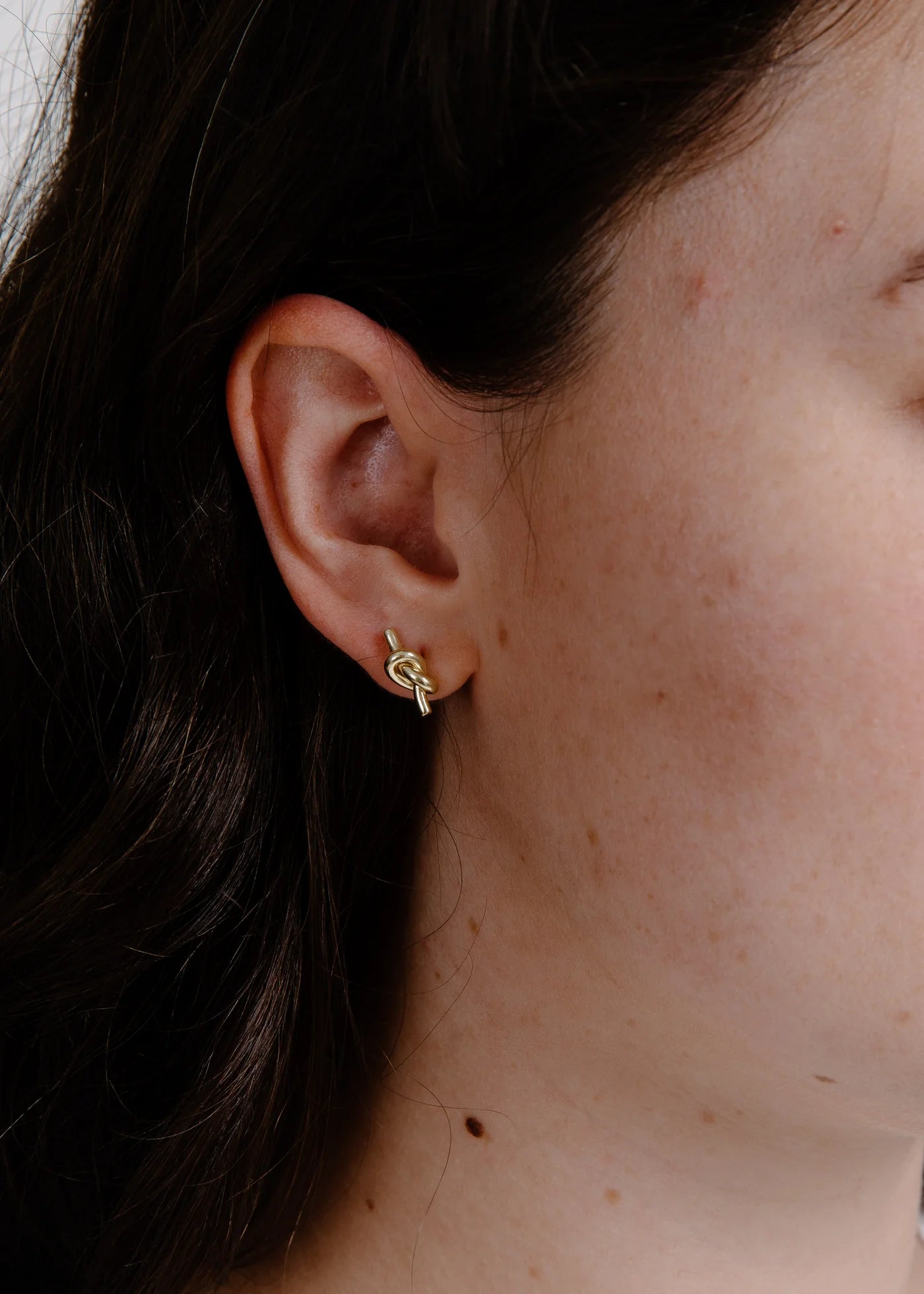 Non-Tarnish Knot Studs