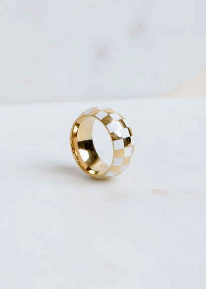 Non-Tarnish Checkered Ring
