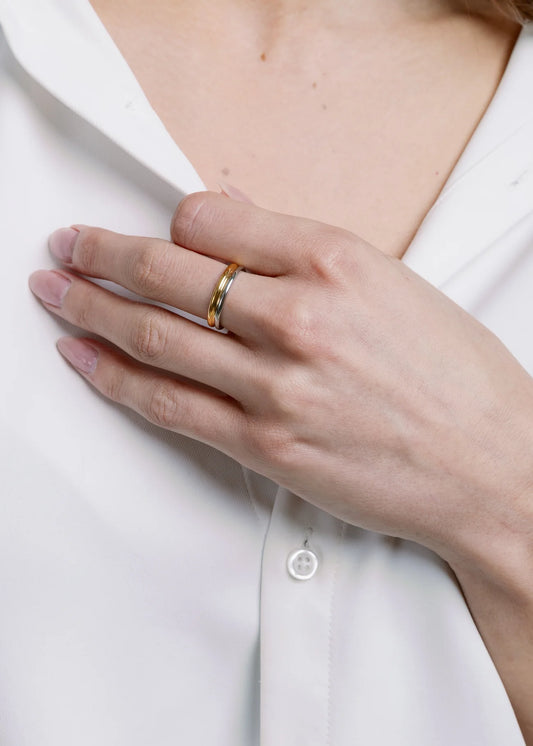 Non-Tarnish Hollin Intermix Ring