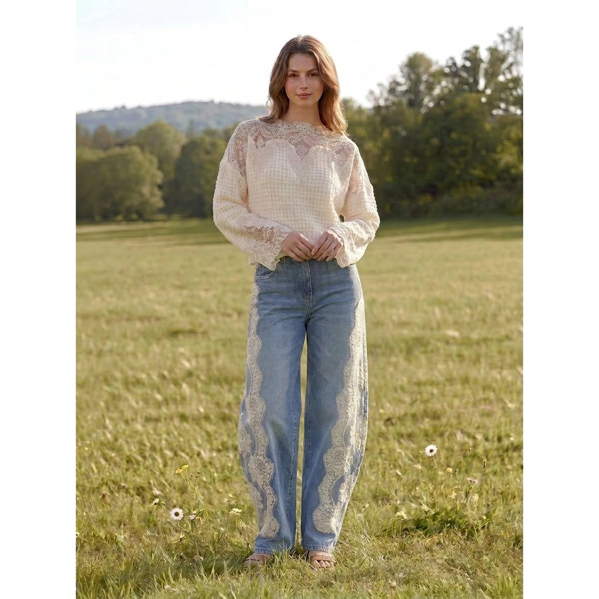 Lace Detailed Jeans