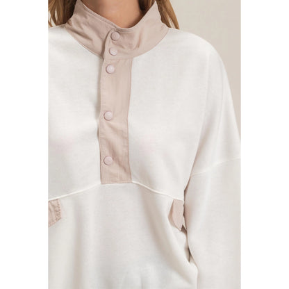 Contrast Button-Up Pullover