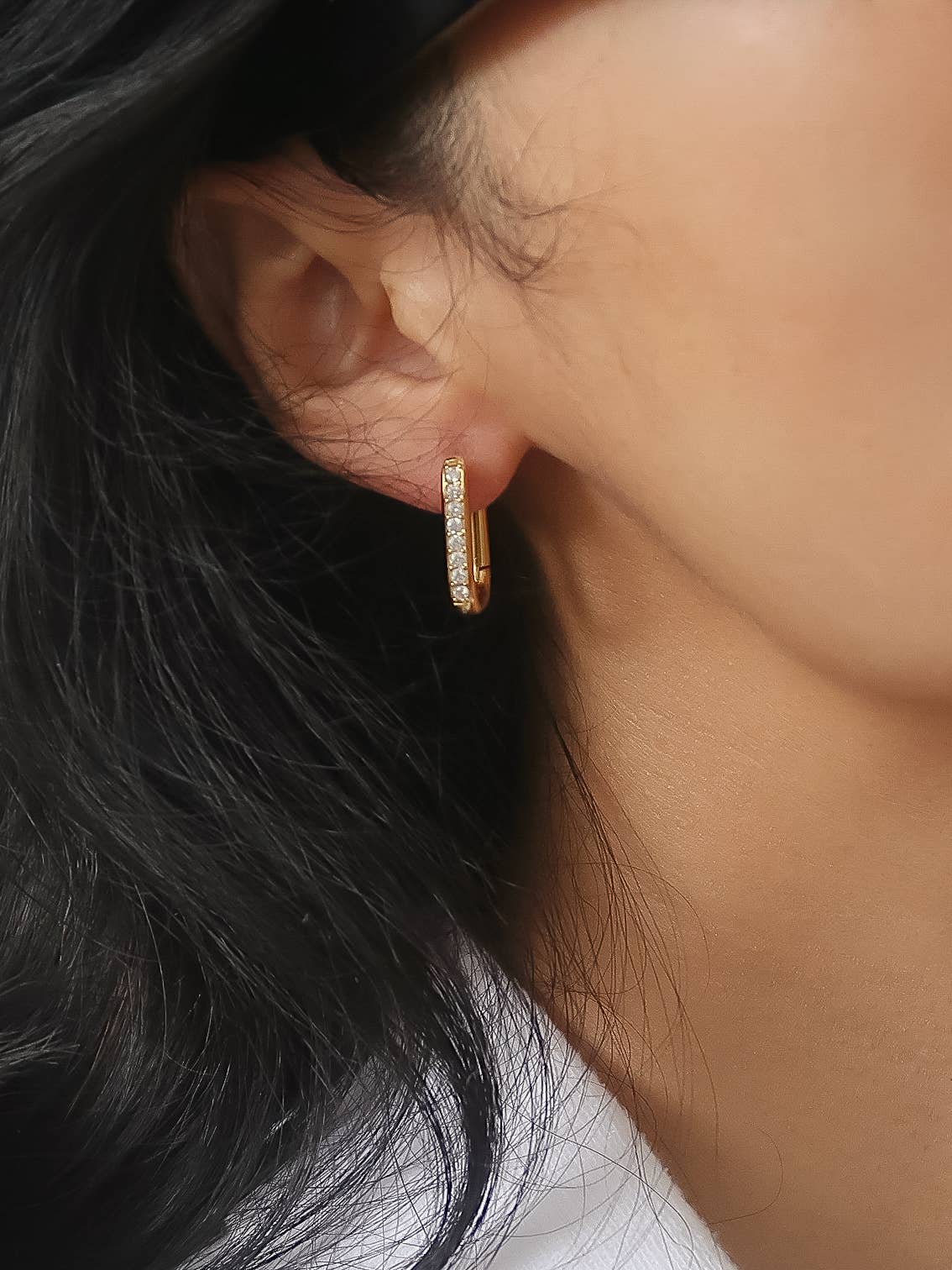 Non-Tarnish CZ Oval Huggies