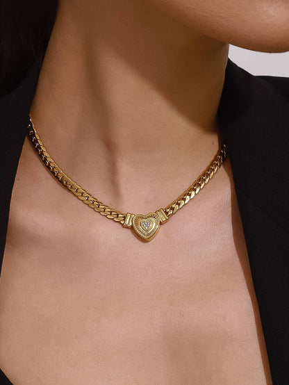 Arwen 18K Gold Non-Tarnish Heart Pendant Chain Necklace