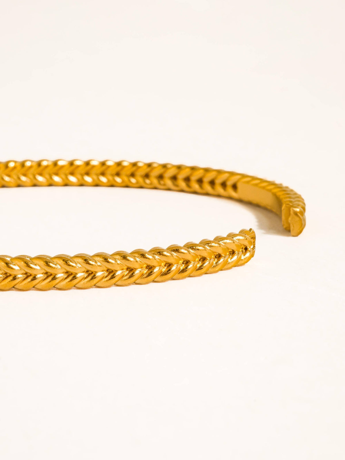 Collins 18K Gold Non-Tarnish Textured Bangle Bracelet