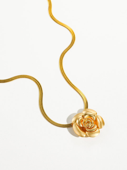 WR Vintage Camellia Necklace