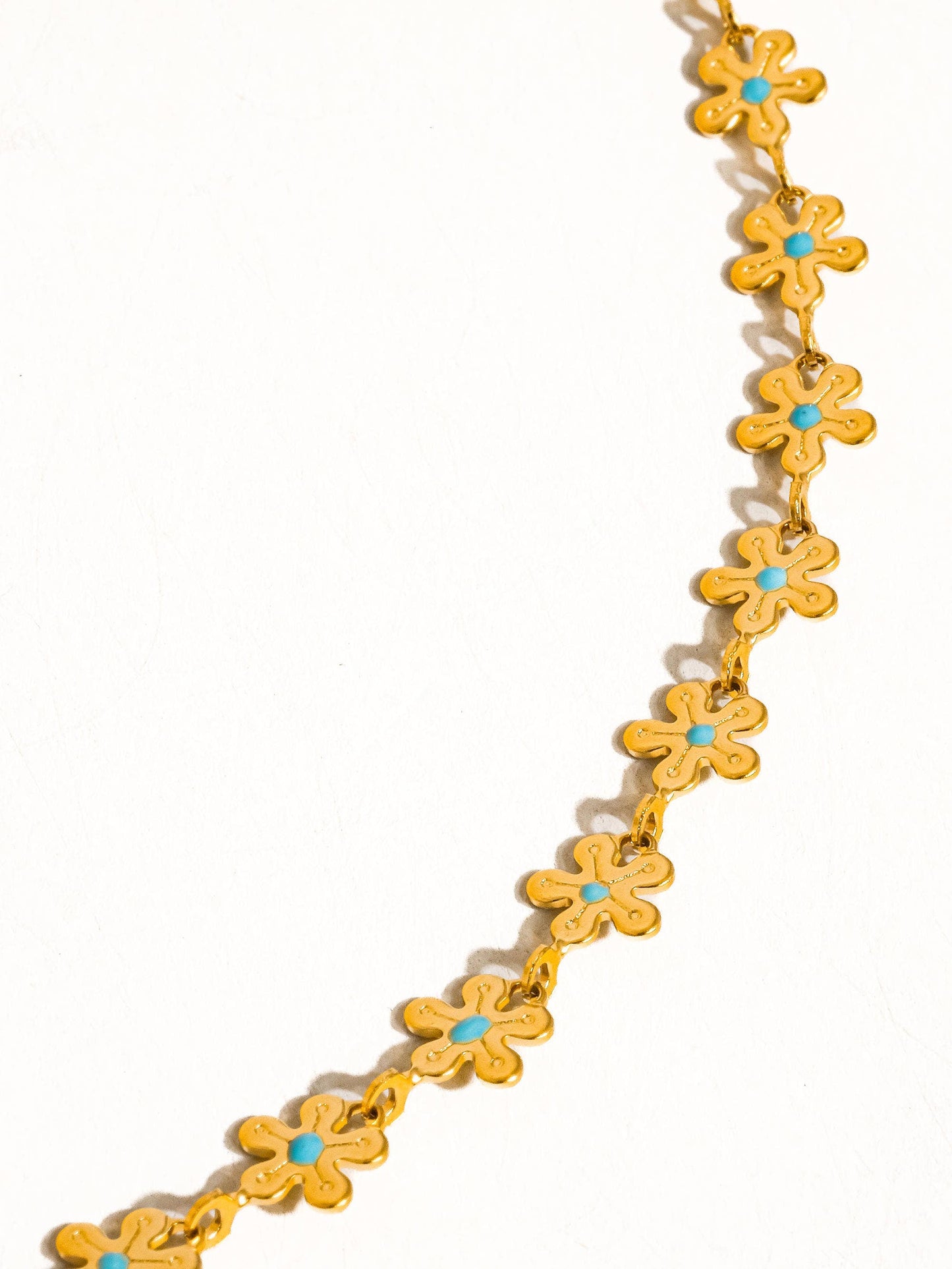 Non-Tarnish Daisy Choker