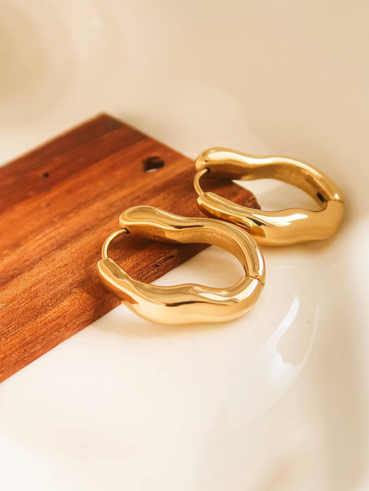Non-Tarnish Oval Hoop Earring