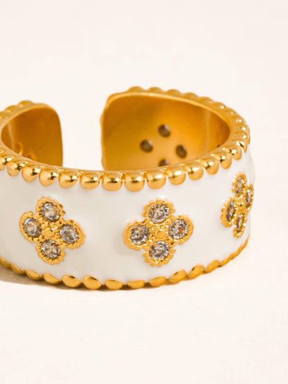 Satin 18K Gold Vintage White Enamel Floral Band Ring