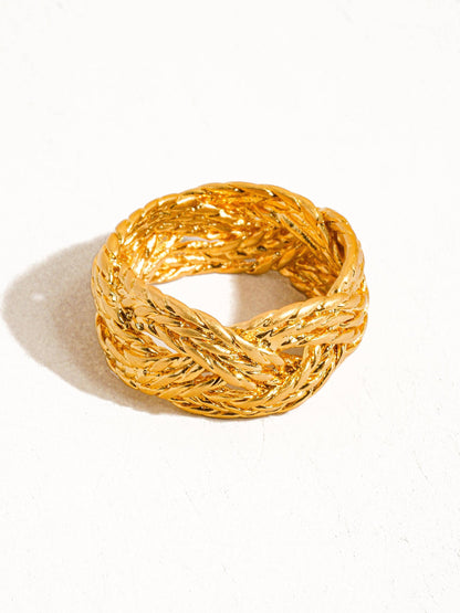 Celeste 18K Gold Vintage Twisted Bold Ring