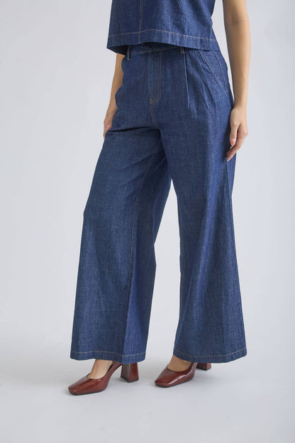 Pleated Wide Leg Pants