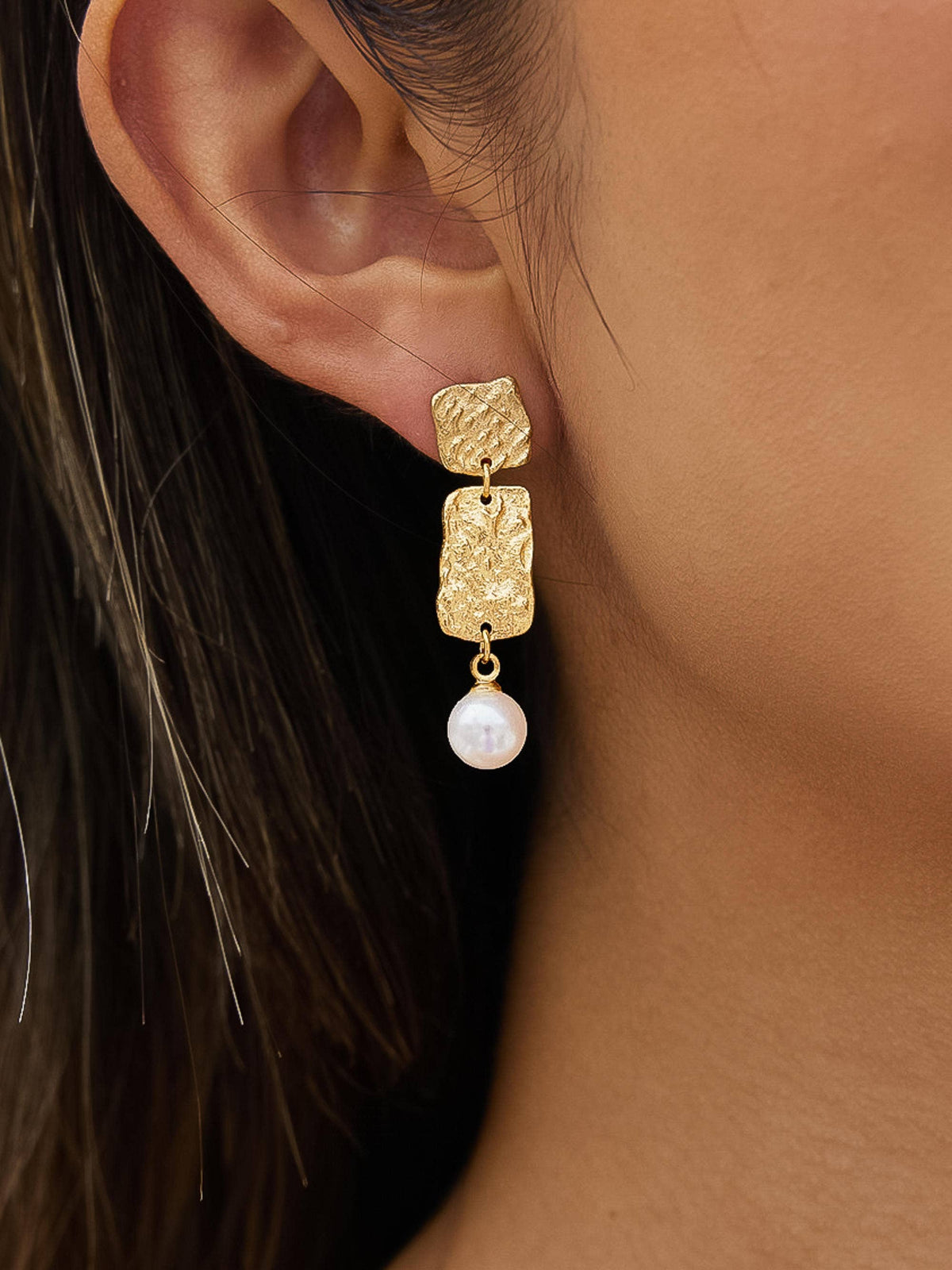 Non-Tarnish Hammered Pearl Drop Earrings