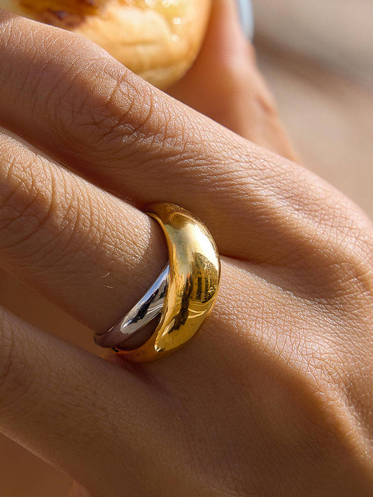 Almare 18K Gold Non-Tarnish Two Tone Dome Band Ring