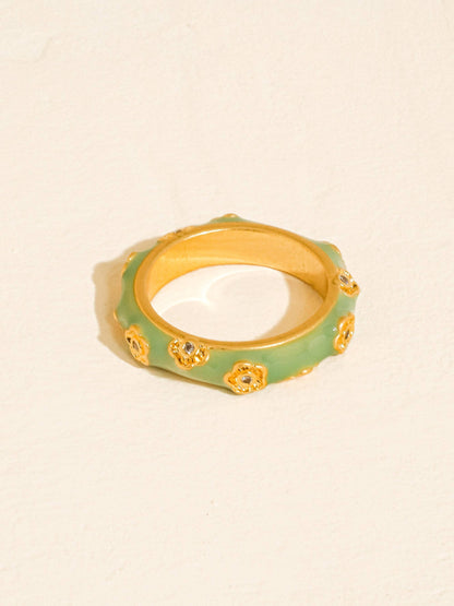 Esma 18K Gold Vintage Floral Enamel Band Ring