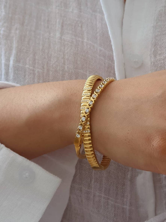 Séraphie 18K Gold Non-Tarnish CZ Cuff Bracelet